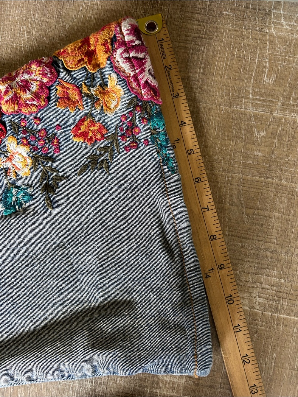 ▶️ Driftwood x Free People Embroidered Floral Crop Flare Jeans Womens 34 Boho - Picture 11 of 16